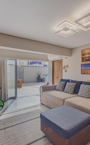Apartamento à venda com 230m², 3 quartos e 3 vagasSala 2
