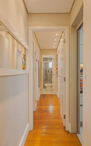 Apartamento à venda com 230m², 3 quartos e 3 vagasCorredor