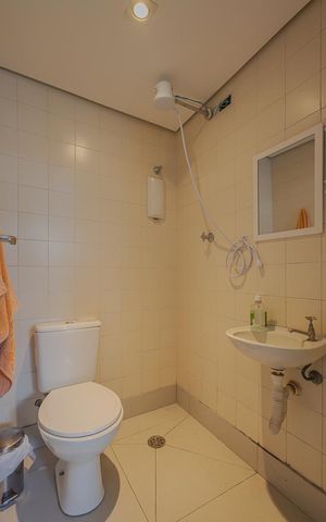 Apartamento à venda com 230m², 3 quartos e 3 vagasÁrea de Serviço - Banheiro