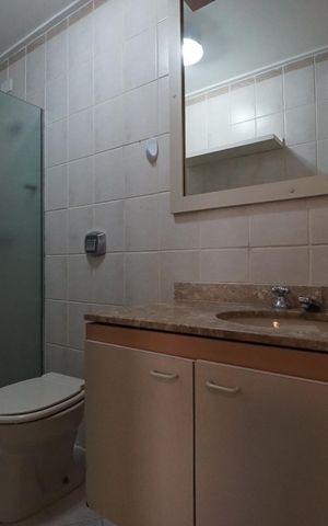 Apartamento à venda com 102m², 3 quartos e 1 vagaBanheiro da Suíte 