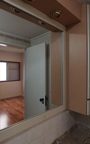 Apartamento à venda com 102m², 3 quartos e 1 vagaBanheiro da Suíte 