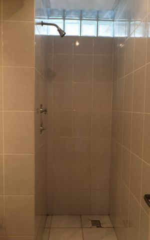 Apartamento para alugar com 75m², 2 quartos e 1 vagaBanheiro