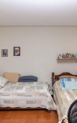 Casa à venda com 544m², 3 quartos e 15 vagas Casa à venda com 544m², 3 quartos e 15 vagasQuarto 1