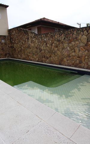 Casa de condomínio à venda com 467m², 6 quartos e 4 vagasPiscina