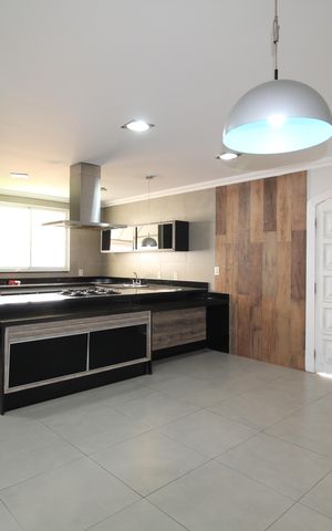 Casa de condomínio à venda com 467m², 6 quartos e 4 vagasCozinha