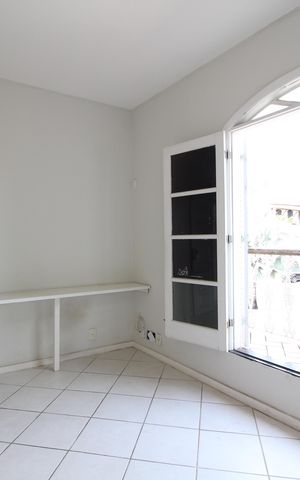 Casa de condomínio à venda com 467m², 6 quartos e 4 vagasQuarto 2