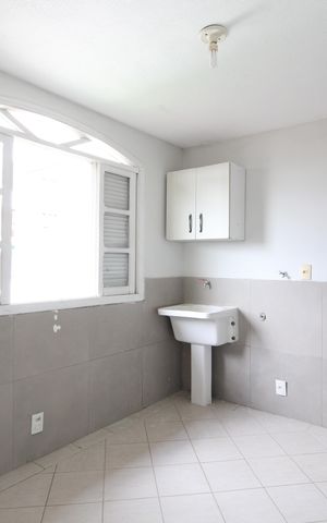 Casa de condomínio à venda com 467m², 6 quartos e 4 vagasÁrea de Serviço