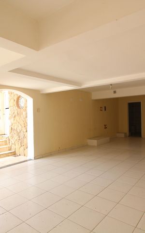 Casa de condomínio à venda com 467m², 6 quartos e 4 vagasÁrea comum
