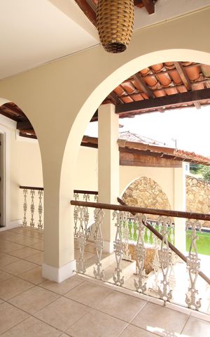 Casa de condomínio à venda com 467m², 6 quartos e 4 vagasBanheiro de Serviço 2