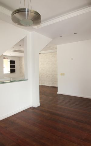 Casa de condomínio à venda com 467m², 6 quartos e 4 vagasSala 2