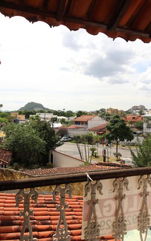 Casa de condomínio à venda com 467m², 6 quartos e 4 vagasQuarto 4 - Varanda/Vista da Suíte