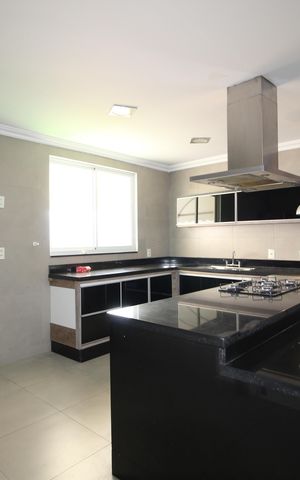 Casa de condomínio à venda com 467m², 6 quartos e 4 vagasCozinha