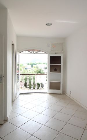 Casa de condomínio à venda com 467m², 6 quartos e 4 vagasQuarto 4 - Suíte