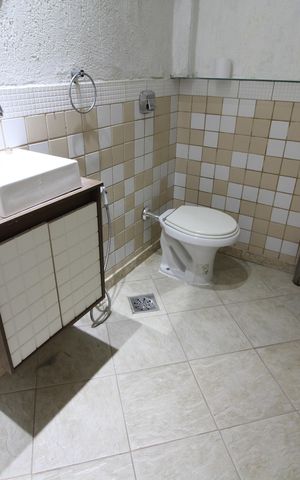 Casa de condomínio à venda com 467m², 6 quartos e 4 vagasLavabo 1