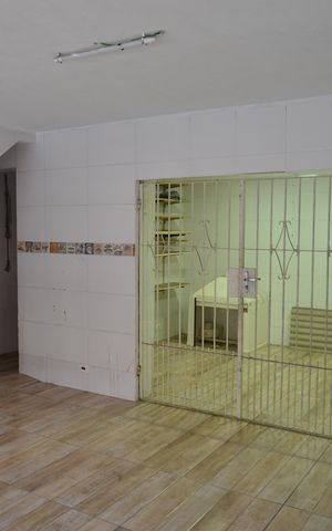 Casa à venda com 380m², 5 quartos e 2 vagasGaragem