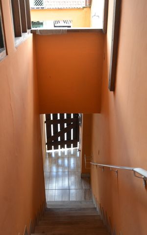 Casa à venda com 380m², 5 quartos e 2 vagasCorredor