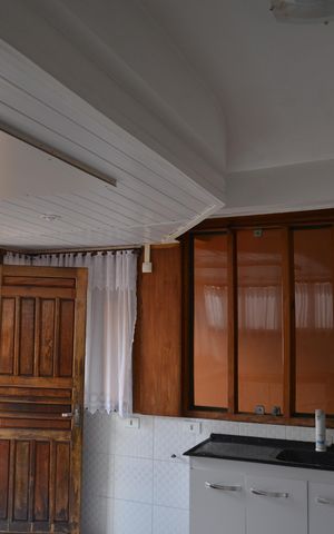 Casa à venda com 380m², 5 quartos e 2 vagascozinha 2