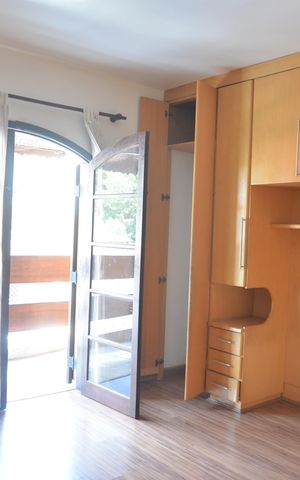 Casa à venda com 380m², 5 quartos e 2 vagasQuarto 4