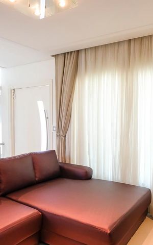 Casa à venda com 465m², 3 quartos e 7 vagasSala