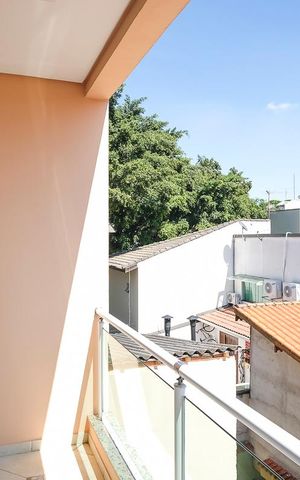 Casa à venda com 465m², 3 quartos e 7 vagasVaranda da suíte 1