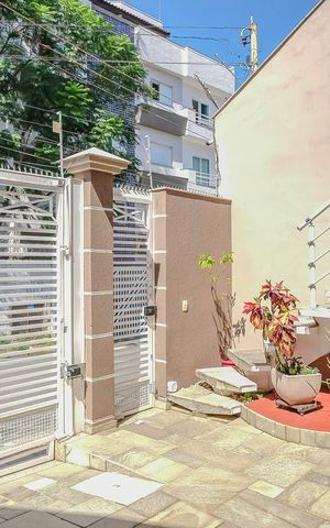 Casa à venda com 465m², 3 quartos e 7 vagasGaragem