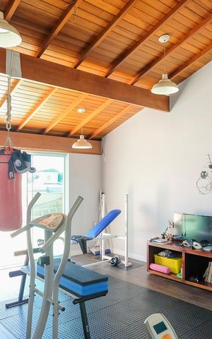 Casa à venda com 465m², 3 quartos e 7 vagasAcademia