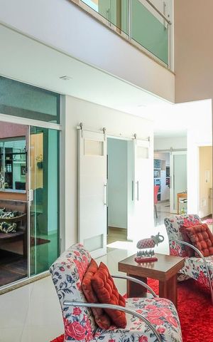 Casa à venda com 465m², 3 quartos e 7 vagasSala