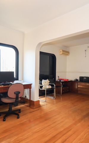 Apartamento para alugar com 350m², 4 quartos e 4 vagas Apartamento para alugar com 350m², 4 quartos e 4 vagasSuíte 1