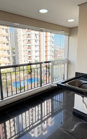 Apartamento para alugar com 65m², 2 quartos e 1 vaga Apartamento para alugar com 65m², 2 quartos e 1 vagaSala - Sala de Jantar Varanda