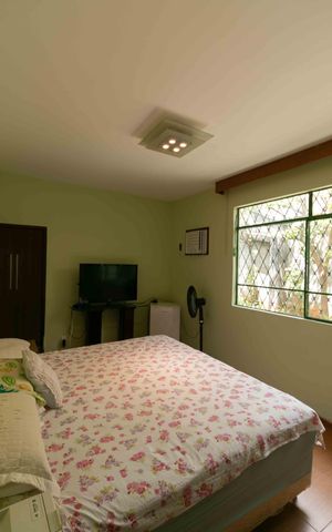 Casa à venda com 360m², 3 quartos e 2 vagas Casa à venda com 360m², 3 quartos e 2 vagasQuarto 3 Suite
