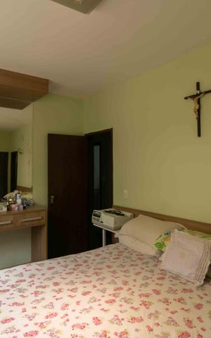 Casa à venda com 360m², 3 quartos e 2 vagas Casa à venda com 360m², 3 quartos e 2 vagasQuarto 3 Suite