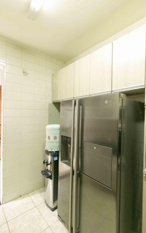 Casa à venda com 360m², 3 quartos e 2 vagas Casa à venda com 360m², 3 quartos e 2 vagasCozinha