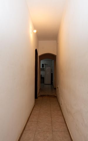 Casa à venda com 253m², 2 quartos e 1 vaga Casa à venda com 253m², 2 quartos e 1 vagaCorredor