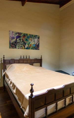 Casa à venda com 253m², 2 quartos e 1 vaga Casa à venda com 253m², 2 quartos e 1 vagaSuíte
