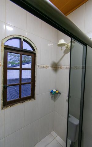 Casa à venda com 253m², 2 quartos e 1 vaga Casa à venda com 253m², 2 quartos e 1 vagaBanheiro da Suíte