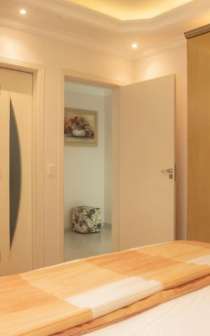 Casa à venda com 330m², 3 quartos e 4 vagasSuíte 1
