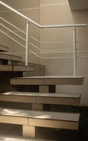 Casa à venda com 330m², 3 quartos e 4 vagasAcesso ao quintal da frente