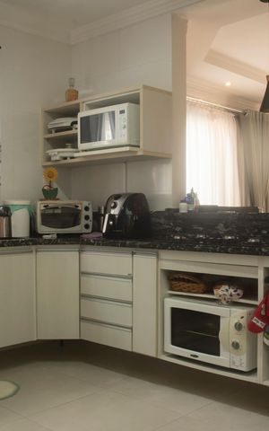 Casa à venda com 330m², 3 quartos e 4 vagasCozinha