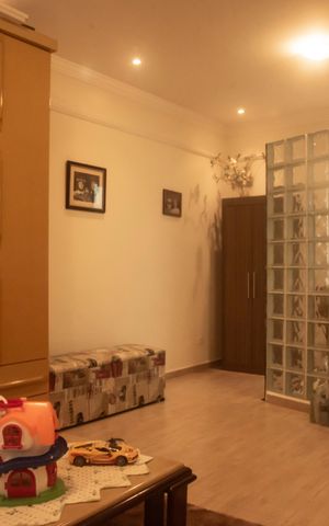 Casa à venda com 330m², 3 quartos e 4 vagasSala 3/Escritório