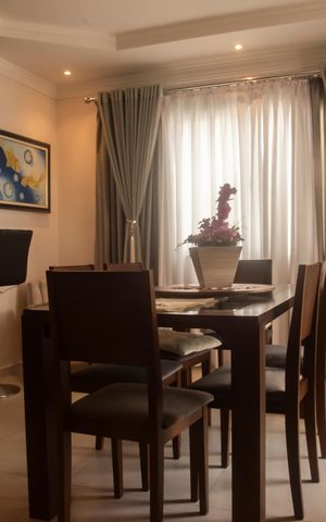 Casa à venda com 330m², 3 quartos e 4 vagasSala de jantar