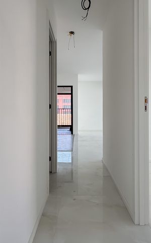 Apartamento à venda com 69m², 2 quartos e 1 vaga Apartamento à venda com 69m², 2 quartos e 1 vagaCorredor