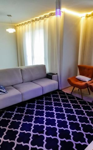 Apartamento à venda com 68m², 2 quartos e 1 vaga Apartamento à venda com 68m², 2 quartos e 1 vagaSala
