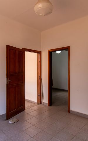 Casa à venda com 376m², 3 quartos e 1 vaga Casa à venda com 376m², 3 quartos e 1 vagaSala