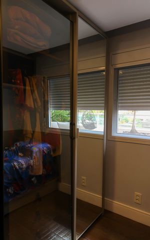 Apartamento à venda com 223m², 3 quartos e 4 vagas Apartamento à venda com 223m², 3 quartos e 4 vagasEscritórioQuarto 1