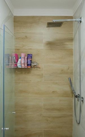 Apartamento à venda com 75m², 3 quartos e 2 vagasBanheiro