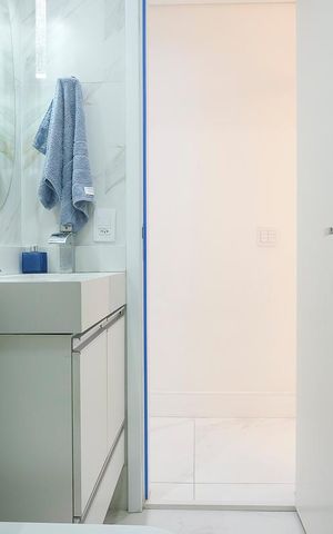 Apartamento à venda com 75m², 3 quartos e 2 vagasBanheiro