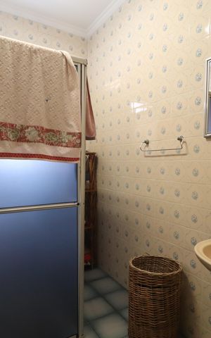 Casa à venda com 137m², 3 quartos e 2 vagasBanheiro