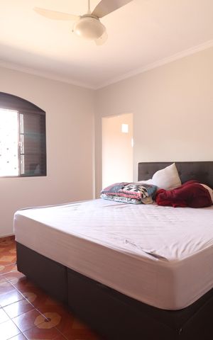 Casa à venda com 137m², 3 quartos e 2 vagasQuarto 1