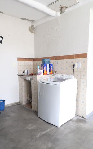 Casa à venda com 137m², 3 quartos e 2 vagasÁrea de Serviço