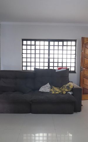 Casa à venda com 137m², 3 quartos e 2 vagasSala